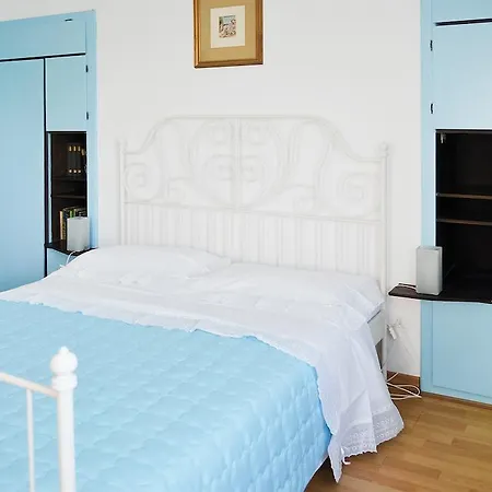 La Casa Dell'artista Alojamento de Acomodação e Pequeno-almoço 3*