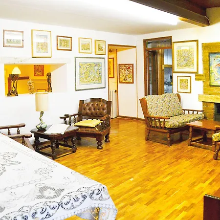 La Casa Dell'artista Couette-café Fermo